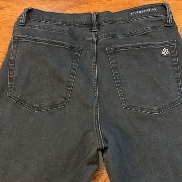 Rock & Republic size 14 high roller slimming legging high waist and stretchy - Picture 2 of 9